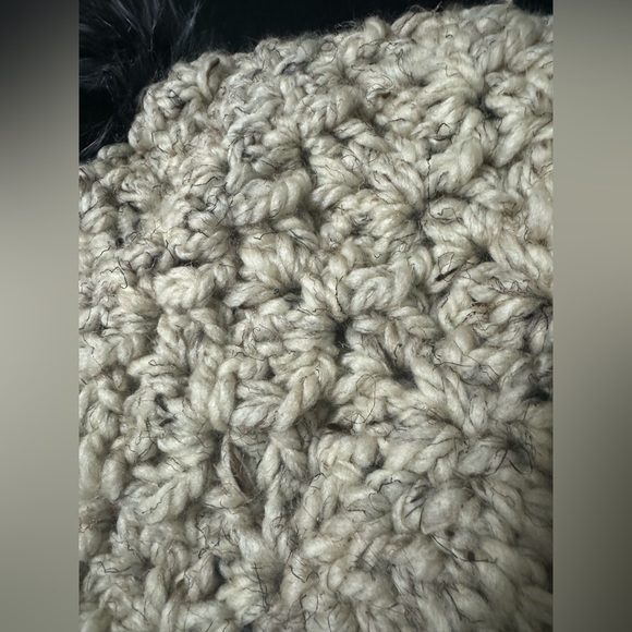 Knit Wool Beanie and Pom - Picture 3 of 5